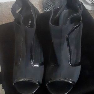 Sexy Black dress shoes